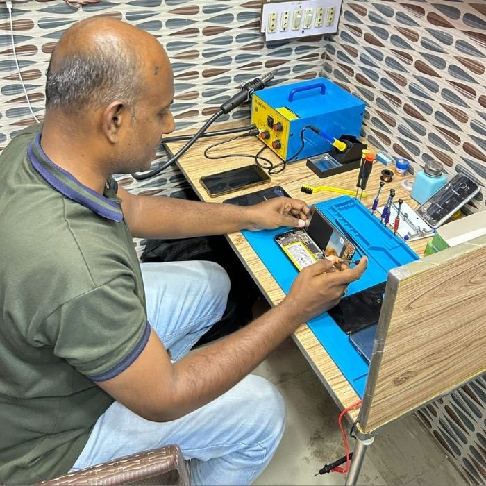 Understanding mobile hardware repairing